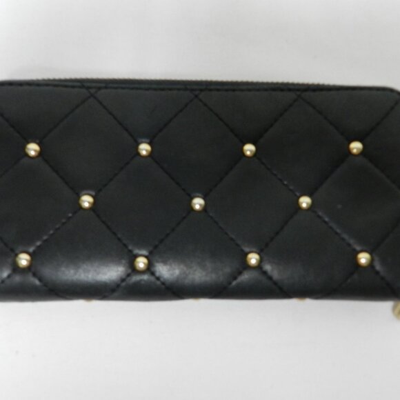 Michael Kors Leather quilted beaded clutch Wallet w/ Logo zip around 8" x 4" - Picture 7 of 14
